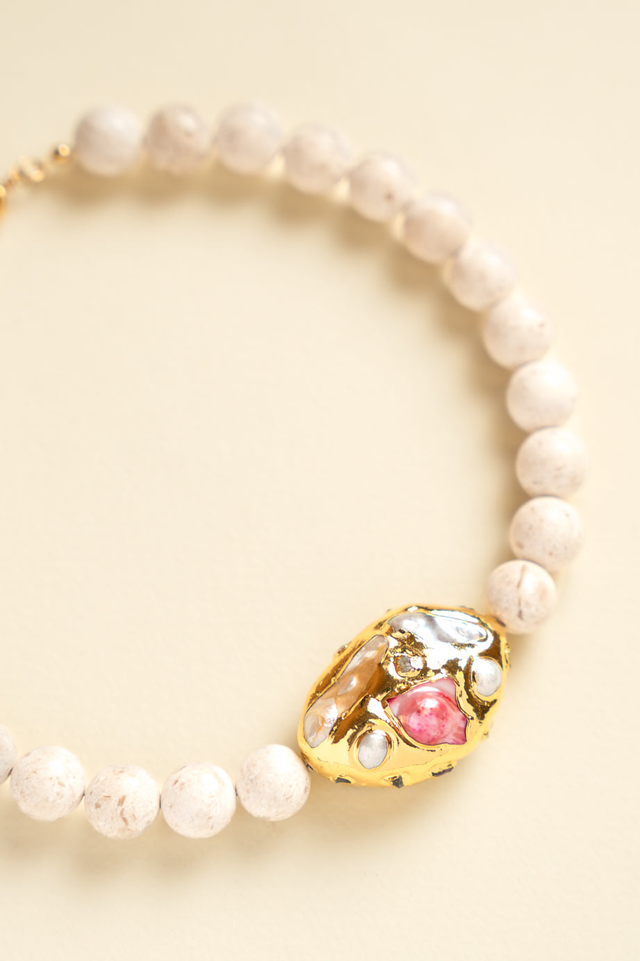 Duna White Necklace