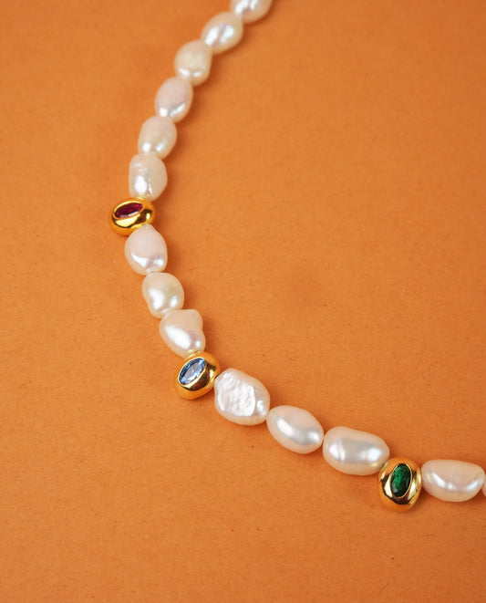 Solana Pearl Necklace